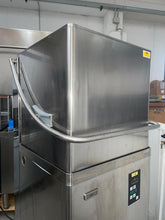 Carica l'immagine nel visualizzatore di Gallery, LAVASTOVIGLIE A CAPOTTINA - ELECTROLUX