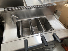 Carica l'immagine nel visualizzatore di Gallery, Cuocipasta Zanussi
