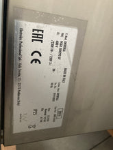 Carica l'immagine nel visualizzatore di Gallery, Lavastoviglie cappottina Electrolux
