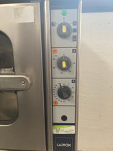 Carica l'immagine nel visualizzatore di Gallery, Forno Elettrico Lainox
