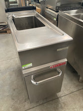 Carica l'immagine nel visualizzatore di Gallery, Friggitrice Berto's gas metano
