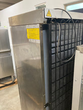 Carica l'immagine nel visualizzatore di Gallery, Frigorifero Angelo Po
