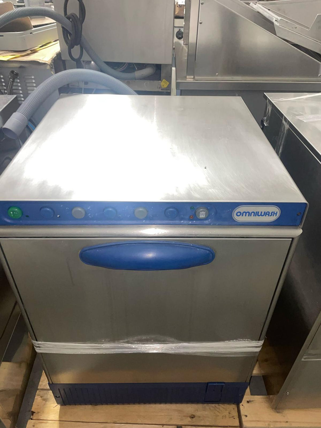 Lavastoviglie professionale, cestello 50x50- Omniwash