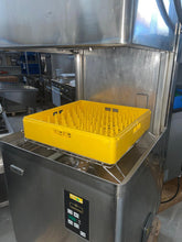Carica l&#39;immagine nel visualizzatore di Gallery, LAVASTOVIGLIE A CAPOTTINA - ELECTROLUX
