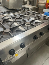 Carica l&#39;immagine nel visualizzatore di Gallery, CUCINA 6 FUOCHI PROFESSIONALE - ELECTROLUX

