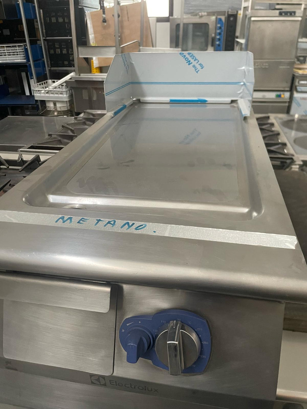 FRY TOP GAS PIASTRA LISCIA INCLINATA, CROMO LUCIDO, 400MM - ELECTROLUX